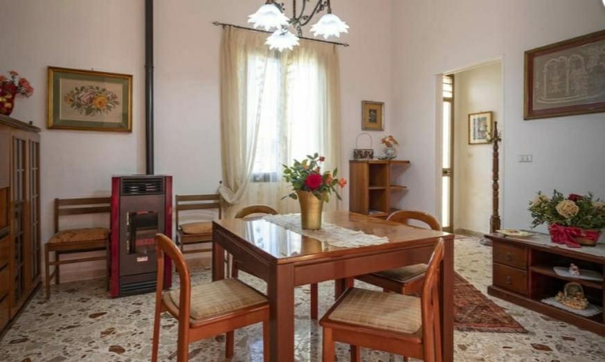 Casa Vacanze Nonna Tuzza Marsala Ngoại thất bức ảnh